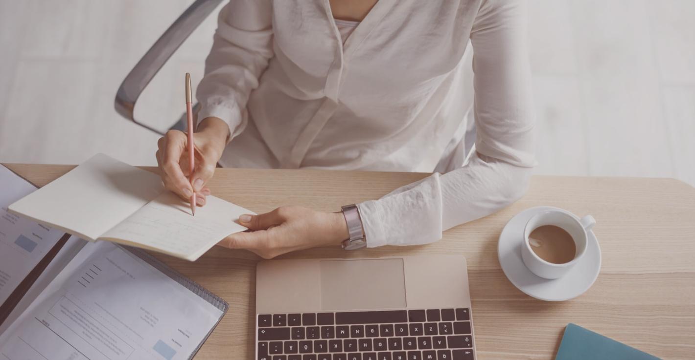 Profesjonalna analiza nadwyżek budżetowych w środowisku edukacyjnym